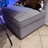 Poggiapiedi IKEA KIVIK con contenitore