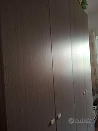 Armadio 4 ante 2 mt per 2.70