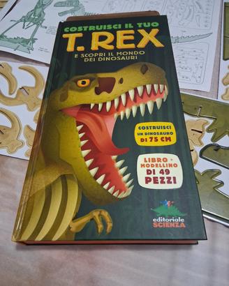 libro dinosauri + modellino T-rex