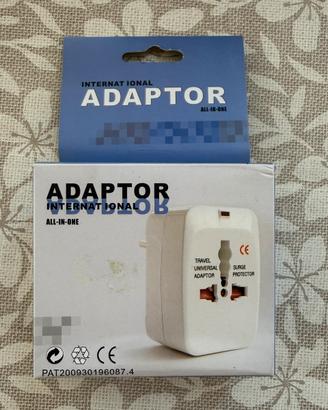Adattatore Universale da Viaggio all in one