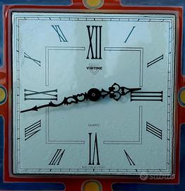 Orologio da parete in vetro di murano.