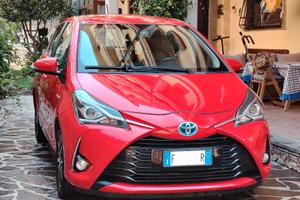 Toyota yaris hybrid 1.5