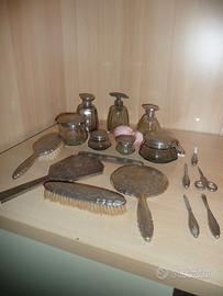 servizio da toilette in argento
