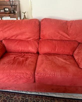 2 Divani in alcantara colore rosso