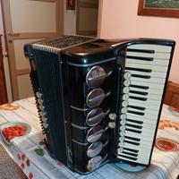Fisarmonica 120 bassi, anni 50