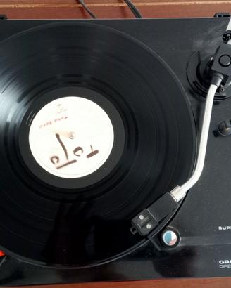 Giradischi Grundig PS1020 Direct Drive Turntable