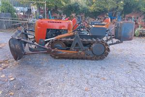 trattore cingolato itma