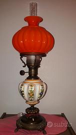 Lampada da tavolo