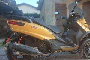 Scooter Piaggio MP3 500 HPE Sport  Patente B