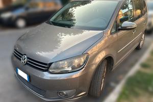 Volkswagen Touran 2.0 tdi Highline - ANCHE PER NEO