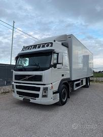 Volvo Trucks FM 340