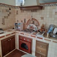 cucina in muratura 10*10 nuova
