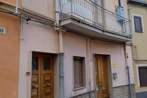 Casa indipendente con garage in centro storico