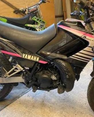 vengo Yamaha tdr 125 2 tempi da restaurare