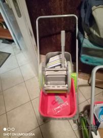 carrello mocio industriale