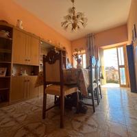 Semindipendente con 1000 mq di terreno