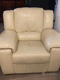 Set divani Megastore Divani in pelle bianca reclin