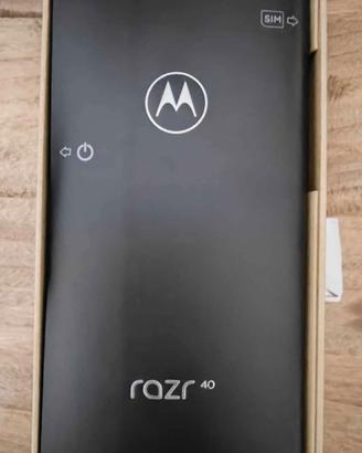 MOTOROLA RAZR 40 256GB DUAL SIM DOPPIO DISPLAY