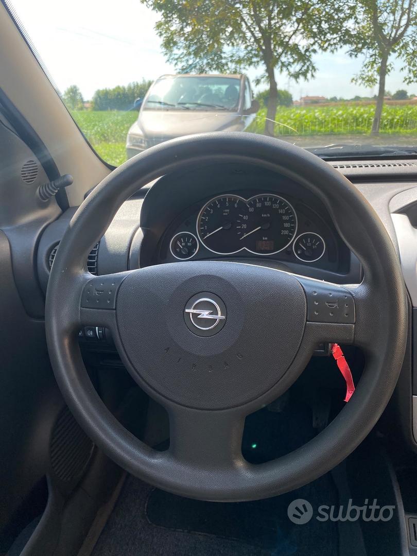 Opel Corsa 3ª serie