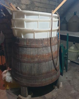 Lavello in legno