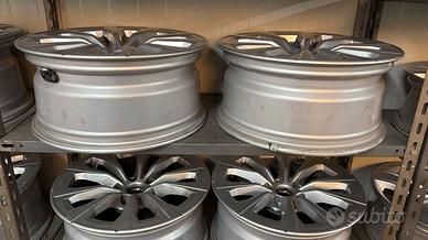 4 Cerchi in lega BMW da 17'' pollici 7915323