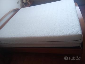 letto matrimoniale con rete a doghe +materasso