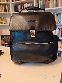 ZAINO PIQUADRO NERO IN PELLE