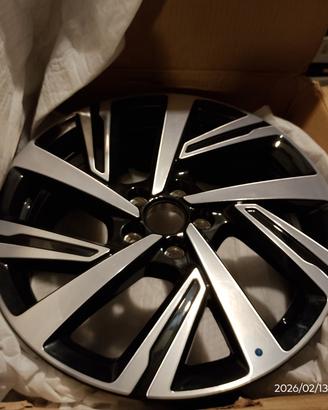 due cerchi in lega wolkswaghen  17 pollici