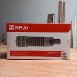ELectro Voice RE20