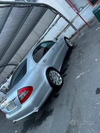 Mercedes benz E 280 EVO