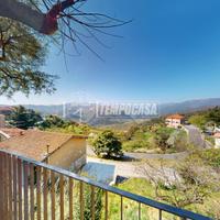 AMPIO COMPLESSO DA RISTRUTTURARE