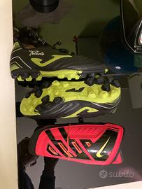 Scarpe  da calcio bambino 32 e parastinchi