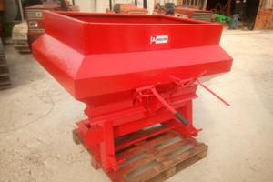 Spandiconcime angeloni