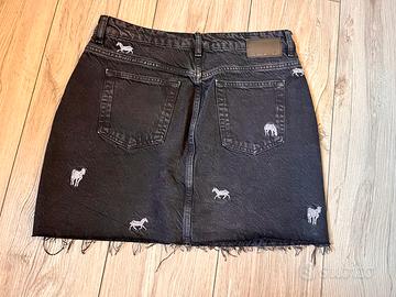 Gonna jeans con ricami