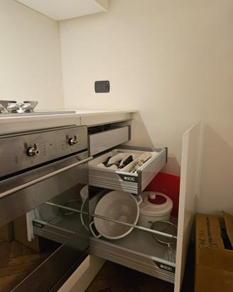 Cucina Scic con elettrodomestici Smeg