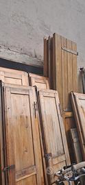 Portelloni in legno
