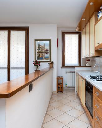 ARREDAMENTO COMPLETO USATO