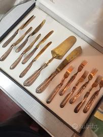 SET POSATE ANTICHE DA TORTA ANNI 50' MAI USATE