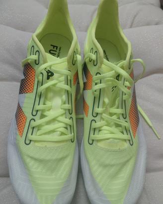 scarpe da atletica NB MD500