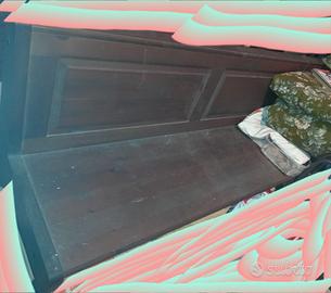 Cassapanca ad angolo in legno