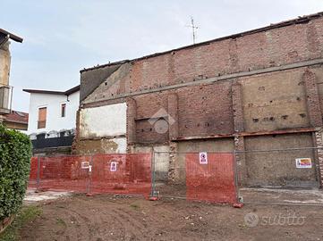 TER. RESIDENZIALE A GORLA MAGGIORE