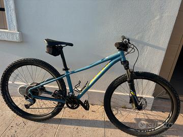 Specialized Pitch 27,5 taglia S adatta 145-165cm