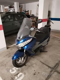 scooter Suzuki burgman200cc