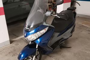 scooter Suzuki burgman200cc