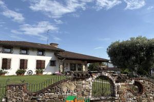 Villa di 430 m² con più di 5 locali a Campolongo T