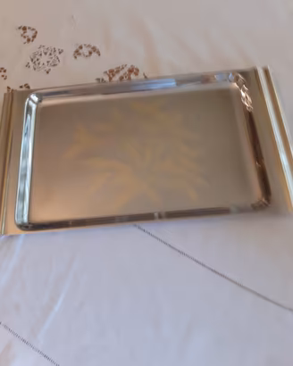 Vassoio  acciaio  inox   e   oro 