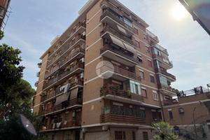 2 LOCALI A ROMA