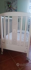 Lettino in legno + materasso
