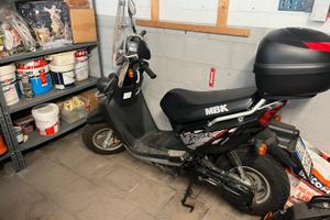 Scooter Booster 100 MBK