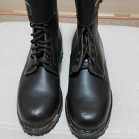 Anfibi stile militare colore marrone misura 42/43